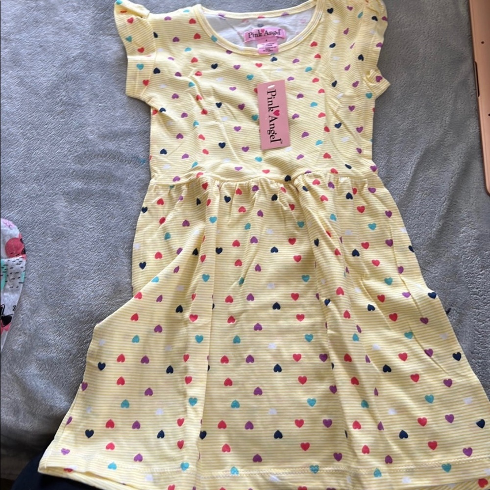 Girls dress